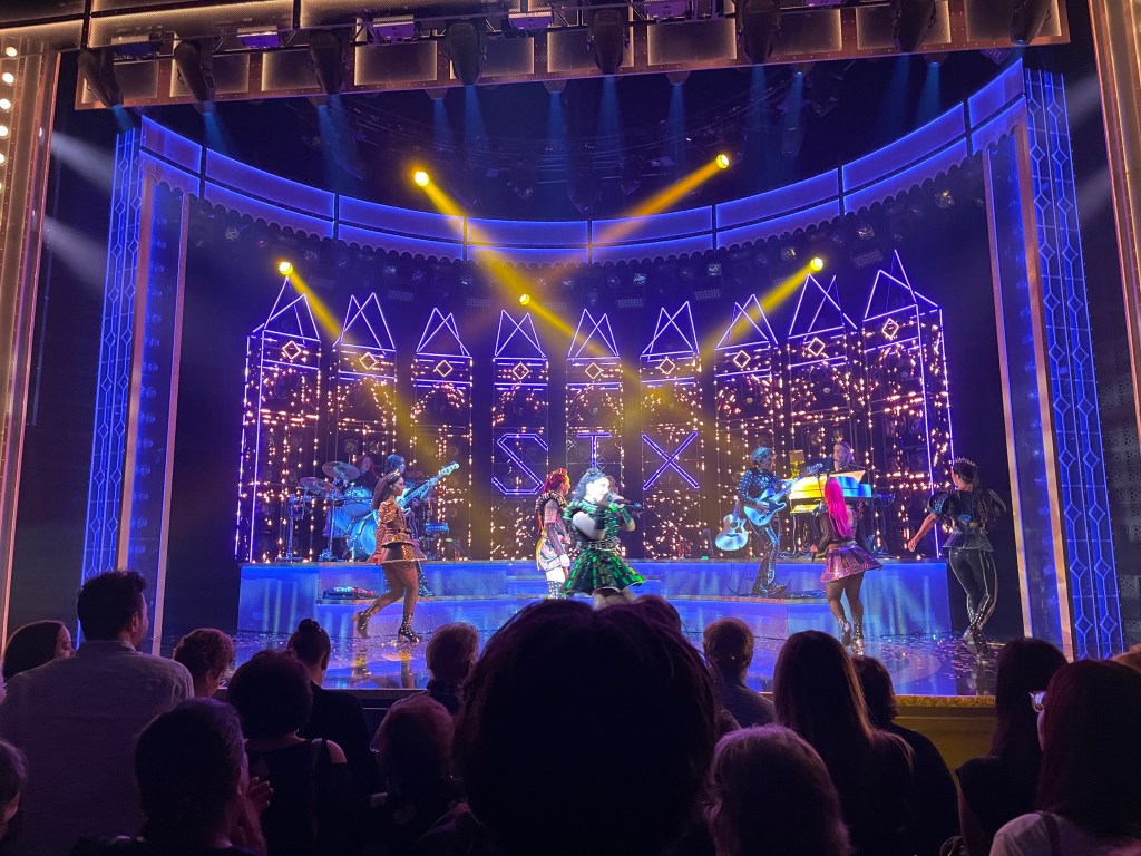 Review: SIX The Musical&nbsp;(Toronto)